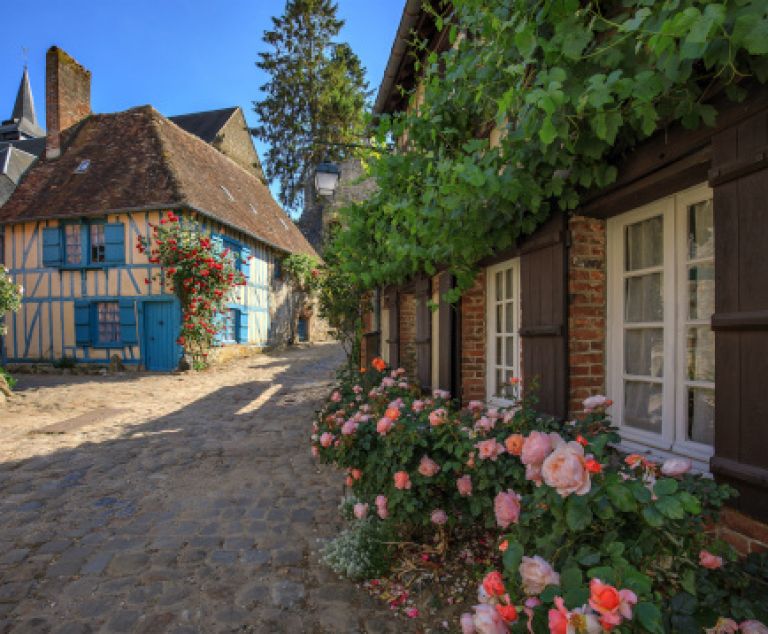Fête des roses à Gerberoy