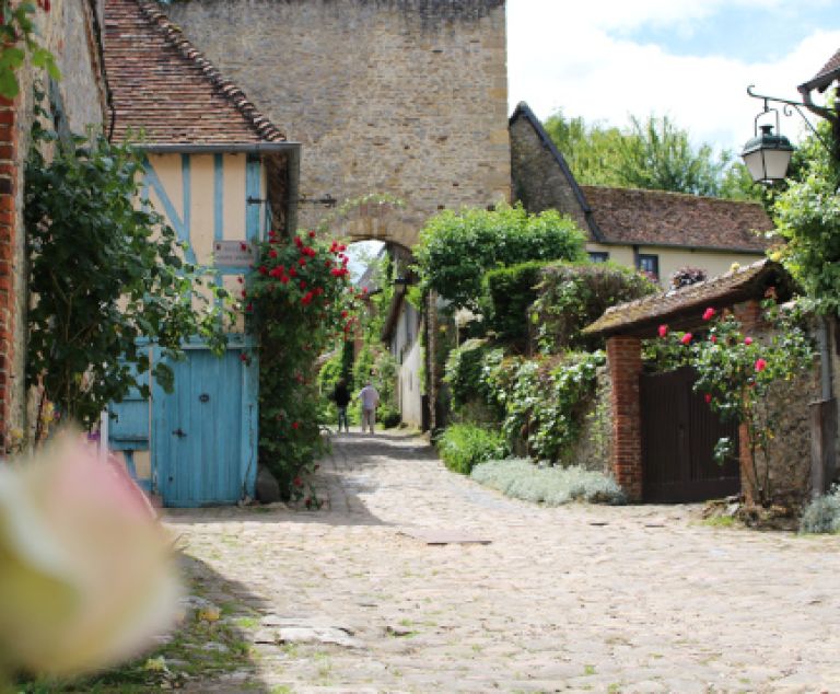 Fête des roses à Gerberoy Notcar