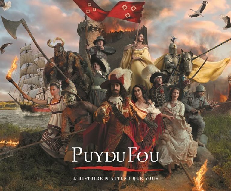 Au Puy du Fou, l'histoire n'attend que vous.