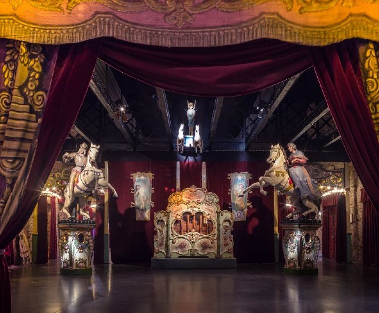 L'entrée du musée des Arts Forains. 