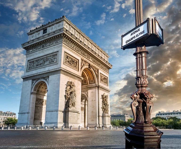  - I'Arc de Triomphe