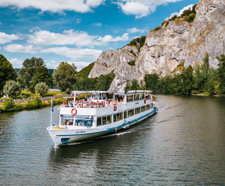 Dinant: déjeuner croisière sur la Meuse